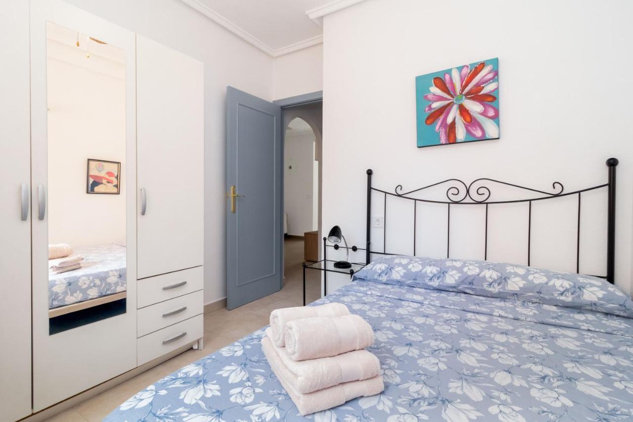 Espanatour Apartamento Valencia ตอร์เรเวียคา ภายนอก รูปภาพ